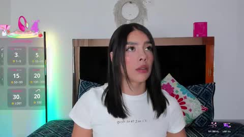 Snapshot of carorosse chatting on 11-13-25, 07:13 Caro online show from 11-13-25, 07:13