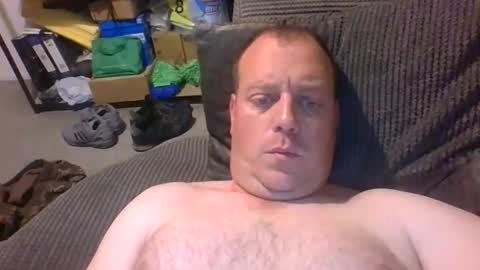 Snapshot of carpman777 chatting on 10-09-25, 08:29 Hereforun online show from 10-09-25, 08:29