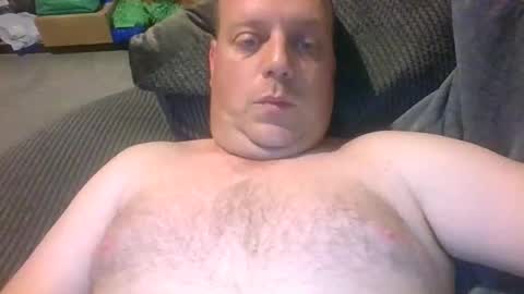 Snapshot of carpman777 chatting on 11-14-25, 10:40 Hereforun online show from 11-14-25, 10:40