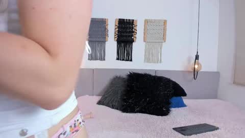 Carrie online show from 09-23-25, 12:30