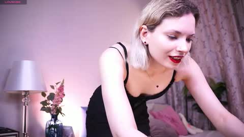 Carrie online show from 12-16-25, 06:07