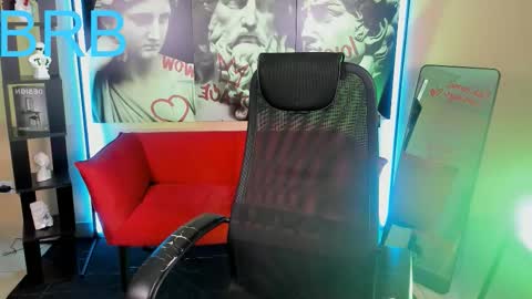 Snapshot of carrie_roses chatting on 10-28-25, 02:26 carrie_roses online show from 10-28-25, 02:26