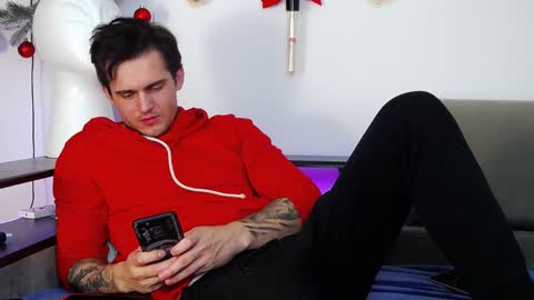 Carter online show from 12-19-24, 04:35