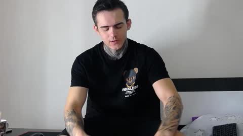 Snapshot of carter_reos chatting on 10-11-25, 07:40 Carter online show from 10-11-25, 07:40