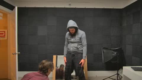 Snapshot of caseyandfriends chatting on 01-21-25, 06:43 caseyandfriends online show from 01-21-25, 06:43