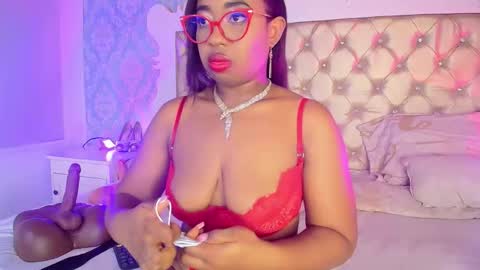 Snapshot of caseymoon chatting on 03-03-26, 02:12 Casey online show from 03-03-26, 02:12