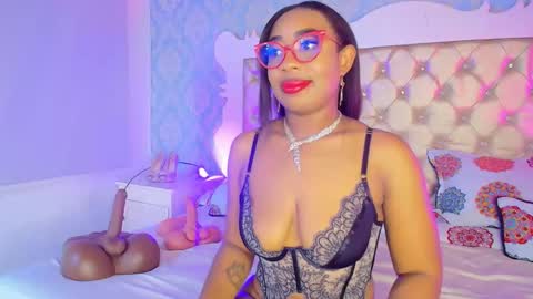 Snapshot of caseymoon chatting on 03-17-26, 12:41 Casey online show from 03-17-26, 12:41