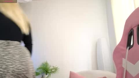 Casey Robbins online show from 11-10-25, 08:02