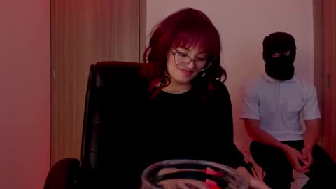 caprice online show from 10-28-25, 04:20