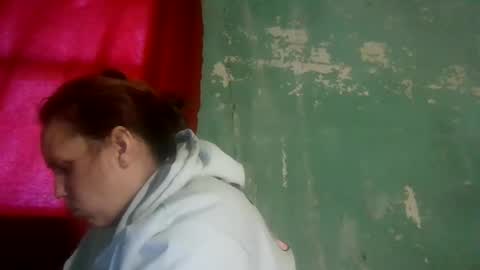 Snapshot of cashcoupllle chatting on 12-31-24, 06:35 Cash Couple online show from 12-31-24, 06:35