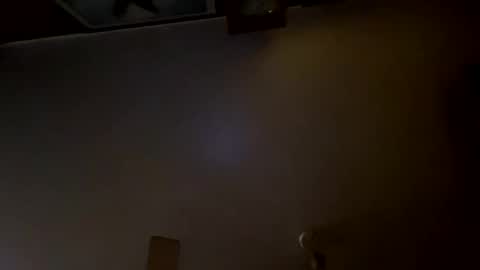 Snapshot of cashcoupllle chatting on 10-31-25, 01:17 Cash Couple online show from 10-31-25, 01:17