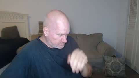 Snapshot of casinocam chatting on 01-28-25, 05:32 CasinoCam online show from 01-28-25, 05:32