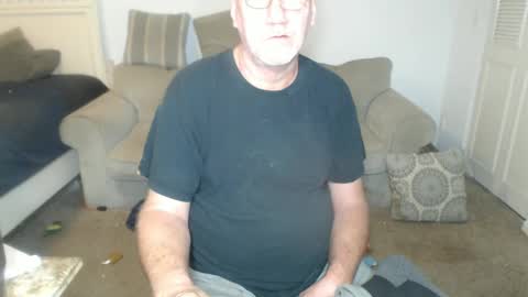 Snapshot of casinocam chatting on 01-31-25, 06:46 CasinoCam online show from 01-31-25, 06:46