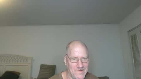 Snapshot of casinocam chatting on 02-06-25, 02:48 CasinoCam online show from 02-06-25, 02:48