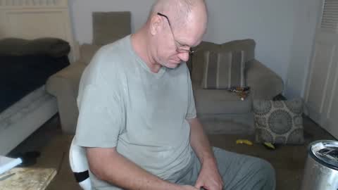 Snapshot of casinocam chatting on 02-10-25, 05:19 CasinoCam online show from 02-10-25, 05:19
