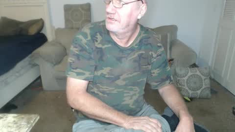 Snapshot of casinocam chatting on 02-14-25, 05:30 CasinoCam online show from 02-14-25, 05:30