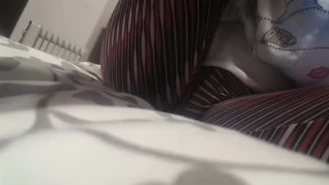 Snapshot of cassandra_joy chatting on 09-26-25, 04:33 Cassandra joy online show from 09-26-25, 04:33