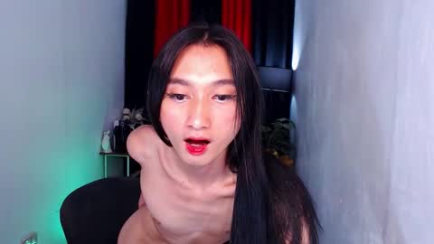 Snapshot of cassandrafoxxx chatting on 12-07-24, 12:02 cassandrafoxxx online show from 12-07-24, 12:02