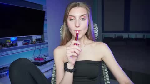 Seductress Cassia  FINDOM AND SADISM  NO NUDE online show from 10-06-25, 04:37