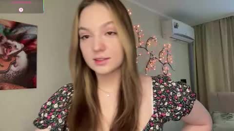 Adele online show from 01-06-26, 06:17