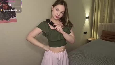 Snapshot of cassicompagna chatting on 01-19-26, 06:17 Adele online show from 01-19-26, 06:17