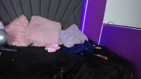 Cassie Jones online show from 01-28-25, 07:00