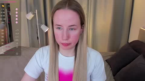 Snapshot of cassie_kelman chatting on 01-31-25, 12:06 Cassie online show from 01-31-25, 12:06