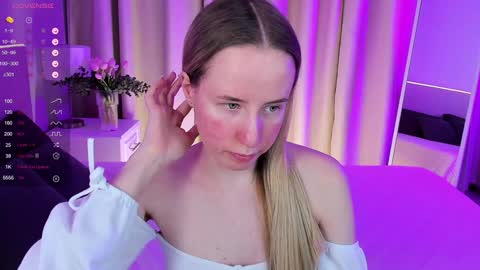 Snapshot of cassie_kelman chatting on 02-02-25, 03:21 Cassie online show from 02-02-25, 03:21