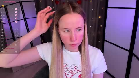 Snapshot of cassie_kelman chatting on 02-15-25, 11:58 Cassie online show from 02-15-25, 11:58