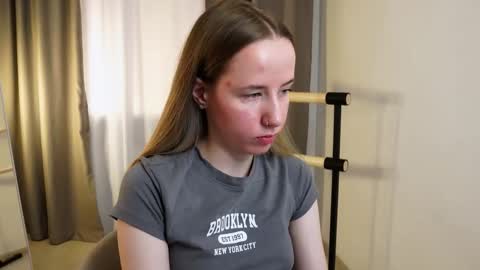 Snapshot of cassie_kelman chatting on 10-14-25, 08:53 Cassie online show from 10-14-25, 08:53