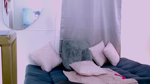 Snapshot of cassie_klein11 chatting on 12-30-24, 05:23 Susana independent model online show from 12-30-24, 05:23