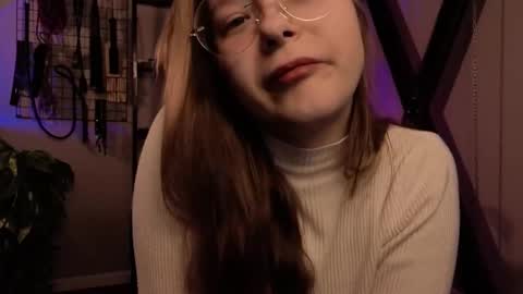 assie online show from 11-27-25, 01:02