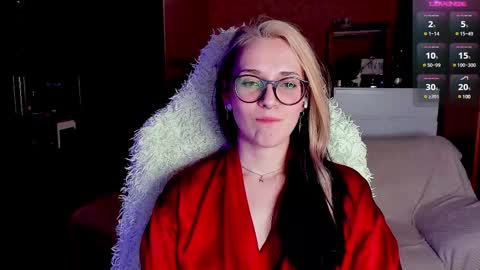 Ellie online show from 03-06-25, 09:42