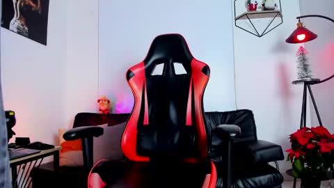 Matheo Brown online show from 12-25-24, 03:50