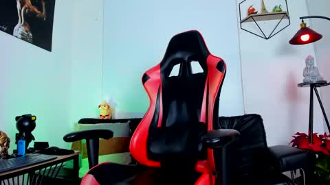 Matheo Brown online show from 01-01-25, 05:22