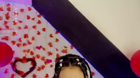 Cata green model independient online show from 02-19-25, 12:25