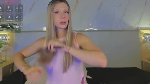 Snapshot of cata_johnss chatting on 09-09-25, 12:37 cata_johnss online show from 09-09-25, 12:37