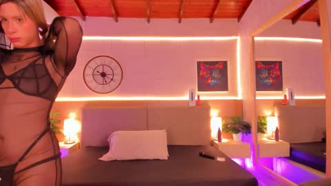 Snapshot of cata_johnss chatting on 10-04-25, 12:36 cata_johnss online show from 10-04-25, 12:36