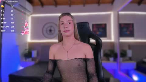 Snapshot of cata_johnss chatting on 10-14-25, 12:50 cata_johnss online show from 10-14-25, 12:50