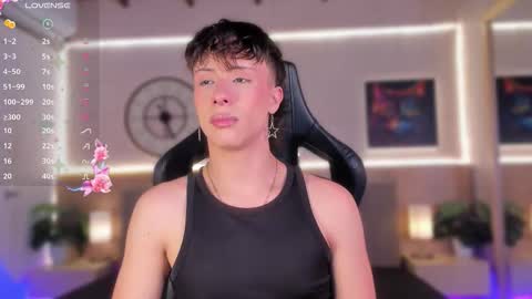 Snapshot of cata_johnss chatting on 10-25-25, 12:23 cata_johnss online show from 10-25-25, 12:23