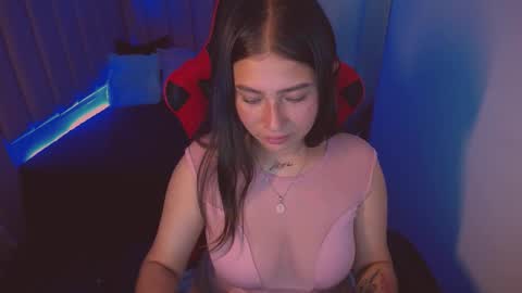 cata_lover1 online show from 11-04-25, 03:11