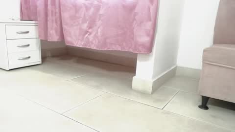 Snapshot of catalaia_stomm chatting on 01-13-25, 12:35 catalaia_stomm online show from 01-13-25, 12:35