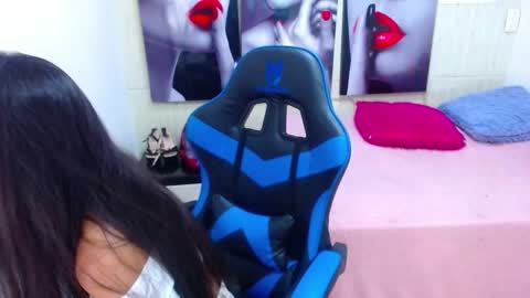 C A T A L E H I A online show from 12-12-24, 08:32
