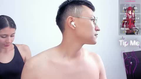 Snapshot of catalella_0 chatting on 10-18-25, 12:17 Catalella online show from 10-18-25, 12:17