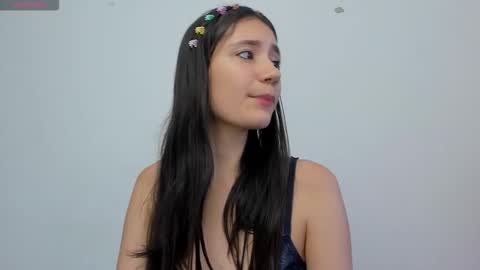 Snapshot of catalella_0 chatting on 10-24-25, 10:28 Catalella online show from 10-24-25, 10:28