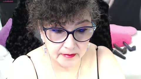cataleya  online show from 03-03-25, 03:41