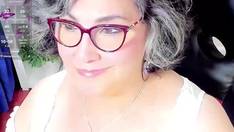 cataleya  online show from 10-02-25, 03:35