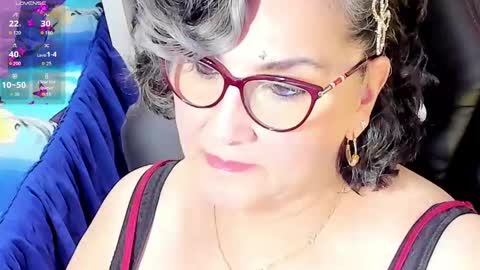 cataleya  online show from 10-06-25, 03:37
