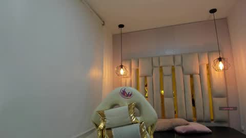 Cataleya online show from 10-30-25, 11:00