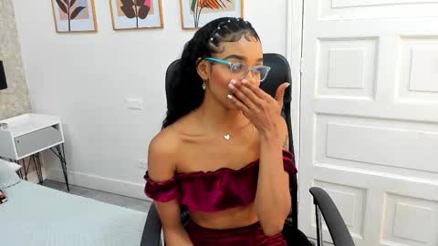 Snapshot of cataleya_wayne chatting on 11-11-25, 08:09 Cataleya online show from 11-11-25, 08:09